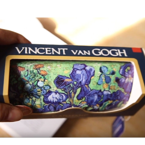 Etui futerał twardy z nadrukiem w kwiaty na okulary do torebki Gogh Irysy